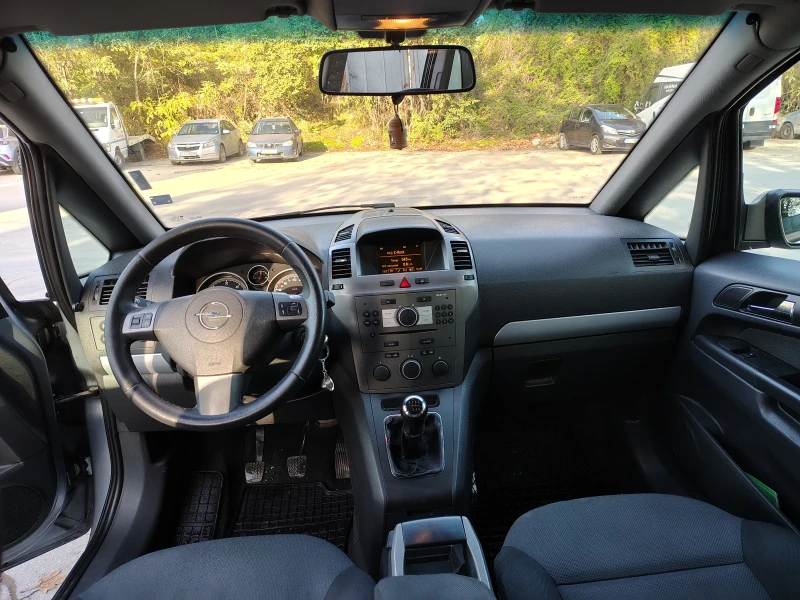 Opel Zafira 1.9 CDTI, снимка 7 - Автомобили и джипове - 53497239