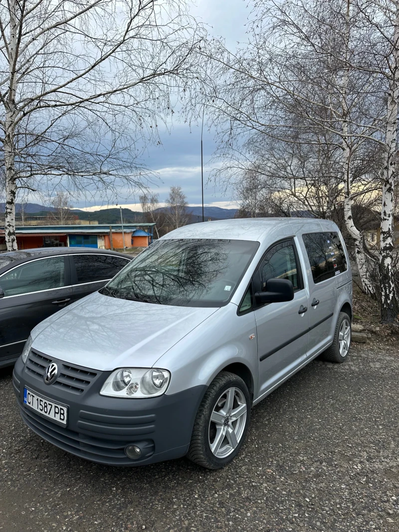 VW Caddy Life 1.9TDI, снимка 4 - Автомобили и джипове - 53579831