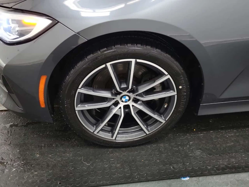 BMW 330 xDrive30i * 29000km! * Без инциденти * CARFAX * , снимка 14 - Автомобили и джипове - 53599351