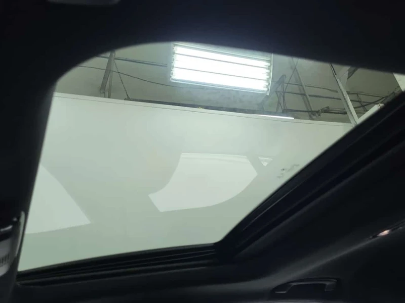 BMW 330 xDrive30i * 29000km! * Без инциденти * CARFAX * , снимка 12 - Автомобили и джипове - 53599351