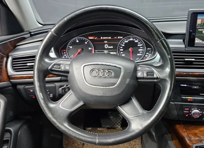 Audi A6 3.0 TDI Quattro, снимка 13 - Автомобили и джипове - 52750747