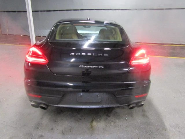 Porsche Panamera  - изображение 5