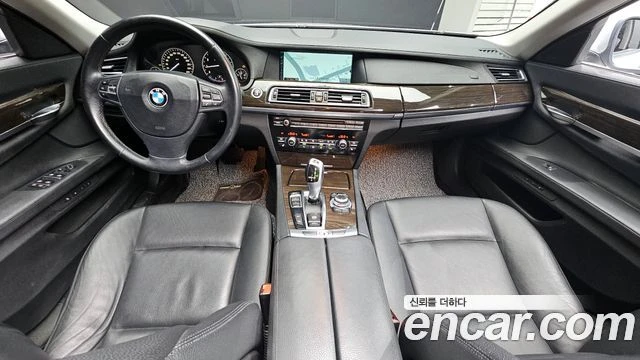 BMW 740, снимка 7 - Автомобили и джипове - 56077758