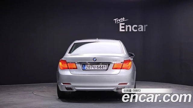 BMW 740, снимка 4 - Автомобили и джипове - 56077758