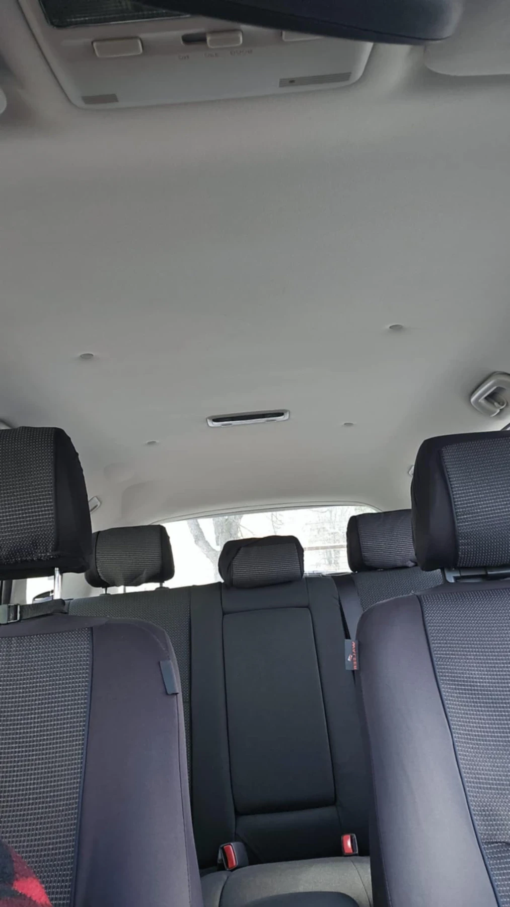 Toyota Avensis D4D 2.2 - изображение 9