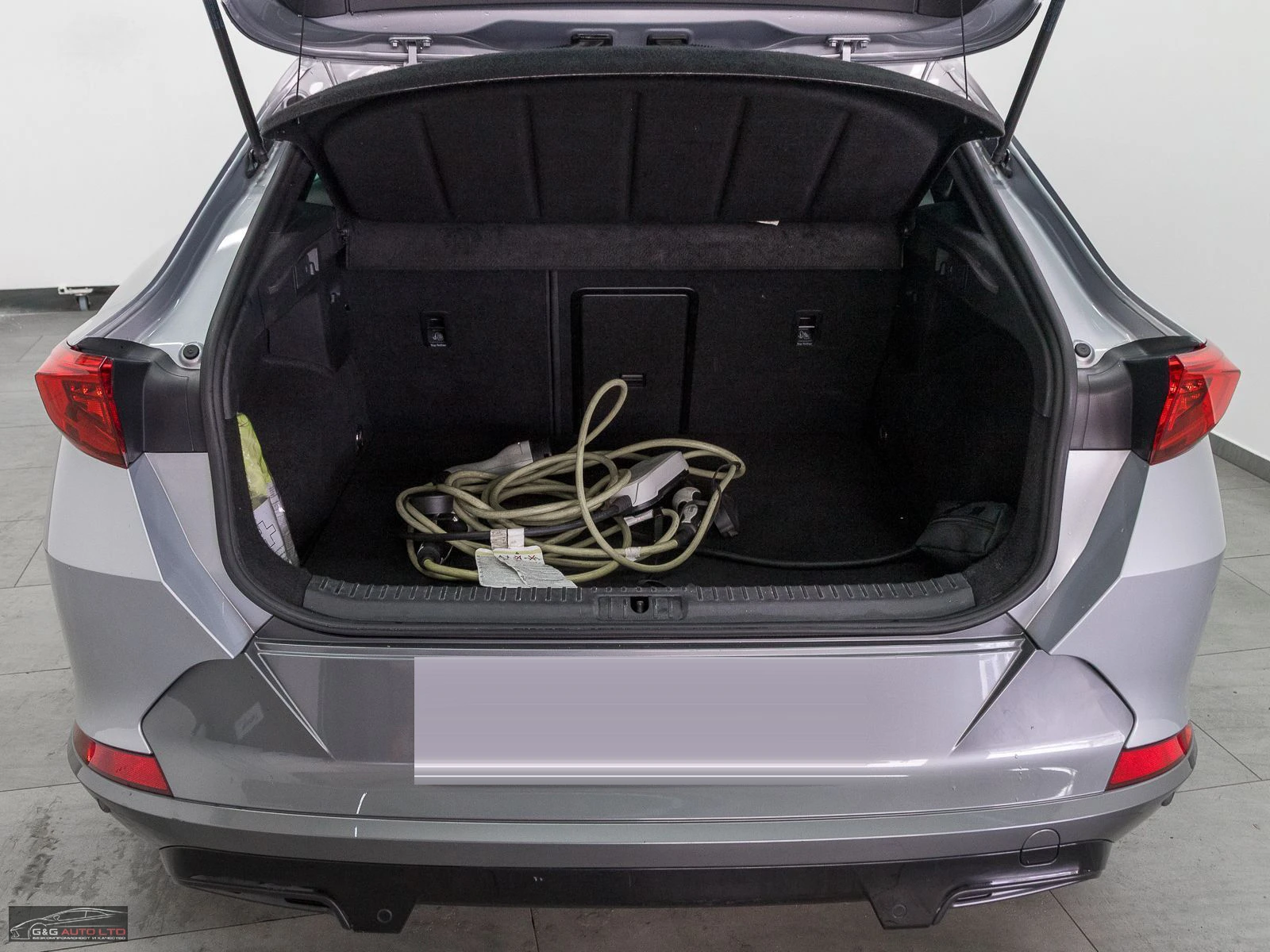 Cupra Formentor PHEV/204HP/ACC/CAM/NAVI/AMBI/KLESS/498v - изображение 3