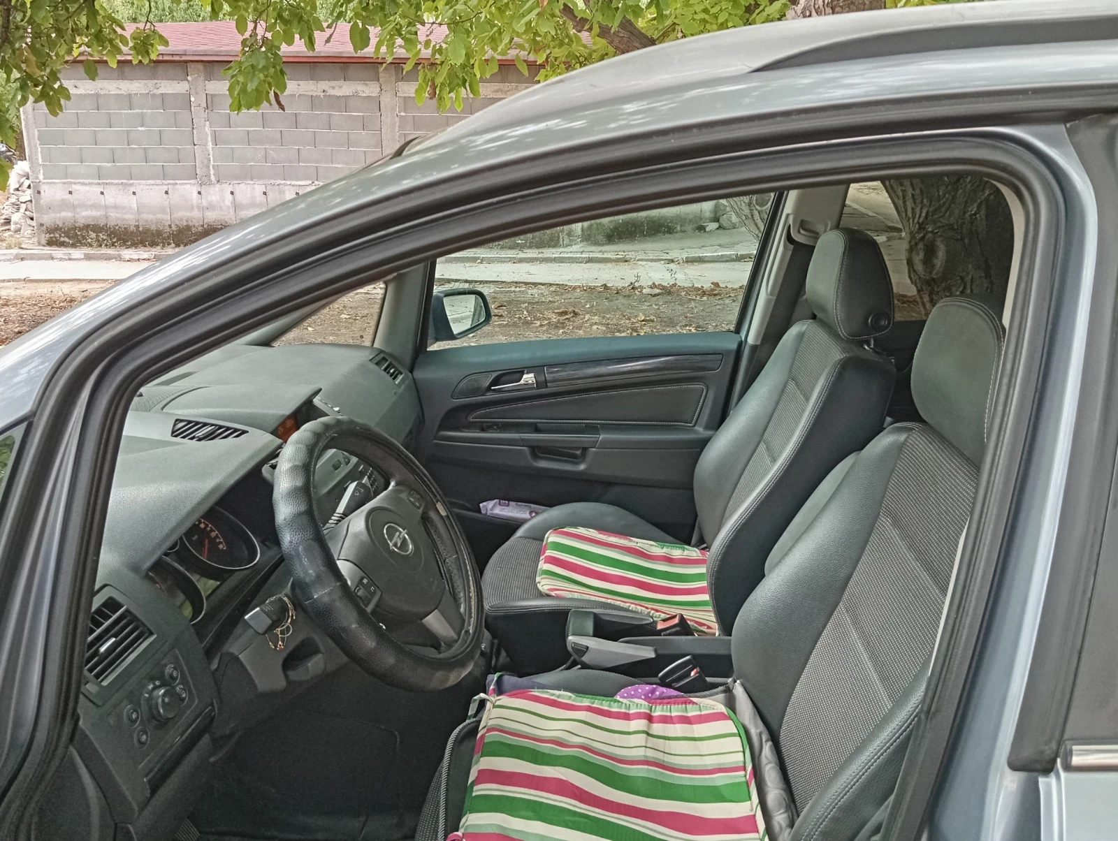 Opel Zafira 1.6 - изображение 4