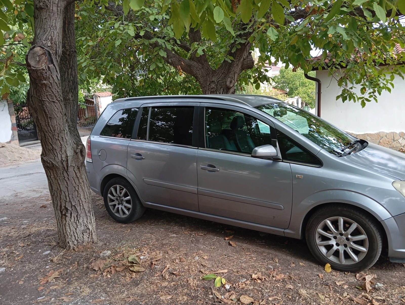 Opel Zafira 1.6 - изображение 3
