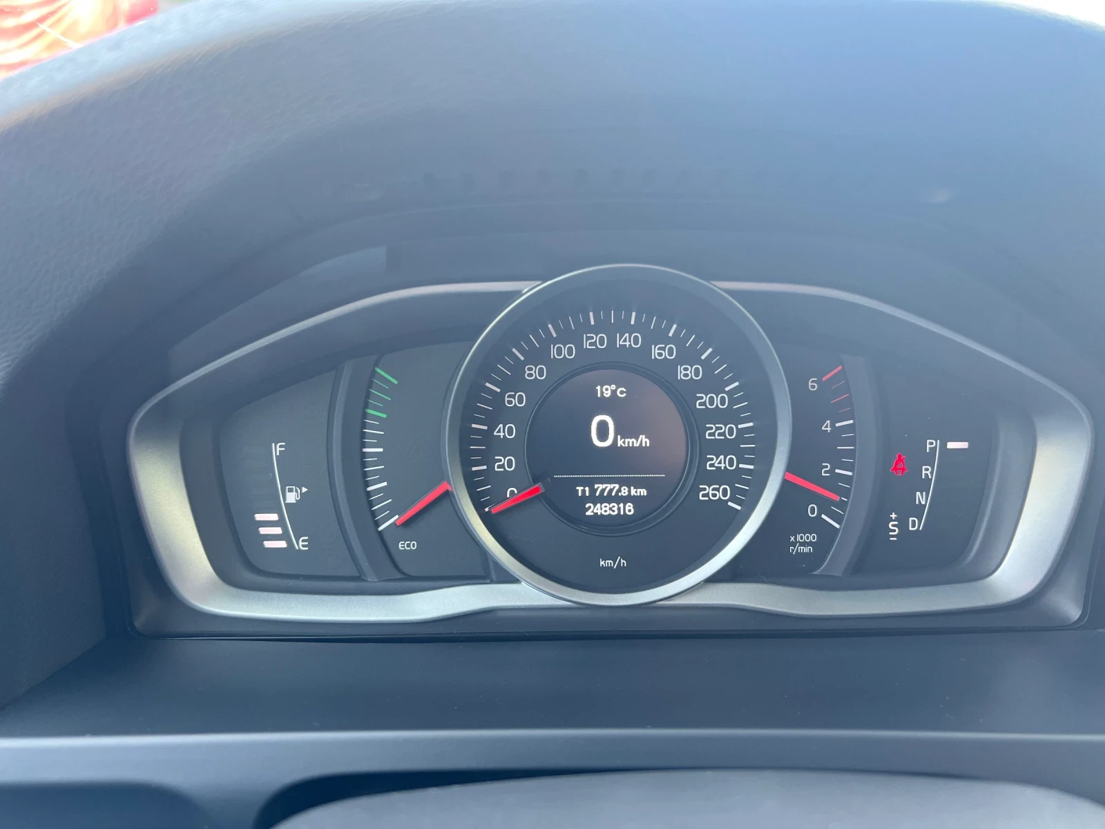 Volvo V60 Avtomat - изображение 6
