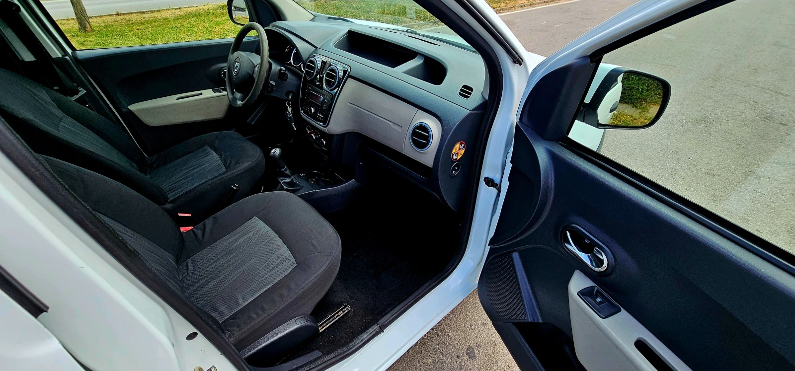 Dacia Dokker  1.6 ГАЗ - изображение 9