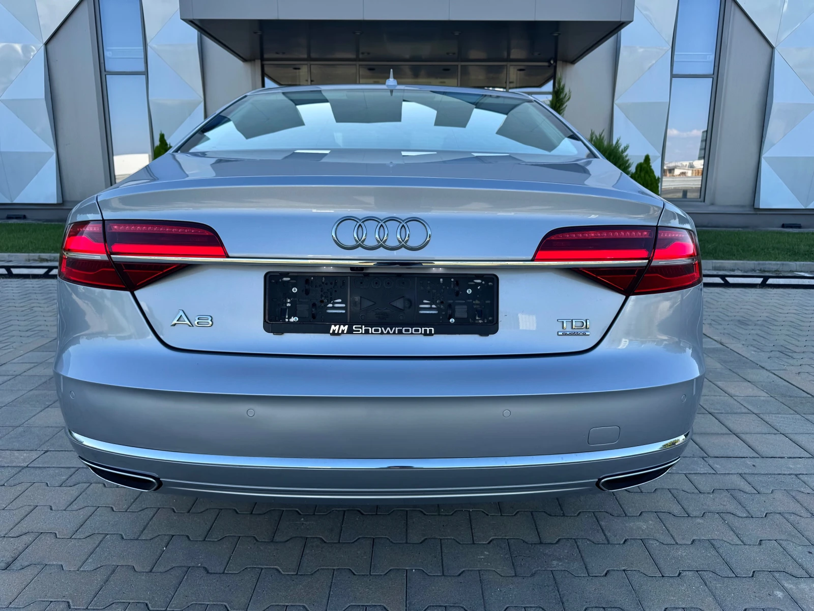 Audi A8 -DESIGN-SELECTION-MASSAGE-360КАМ-BOSE-DISTRONIC - изображение 6