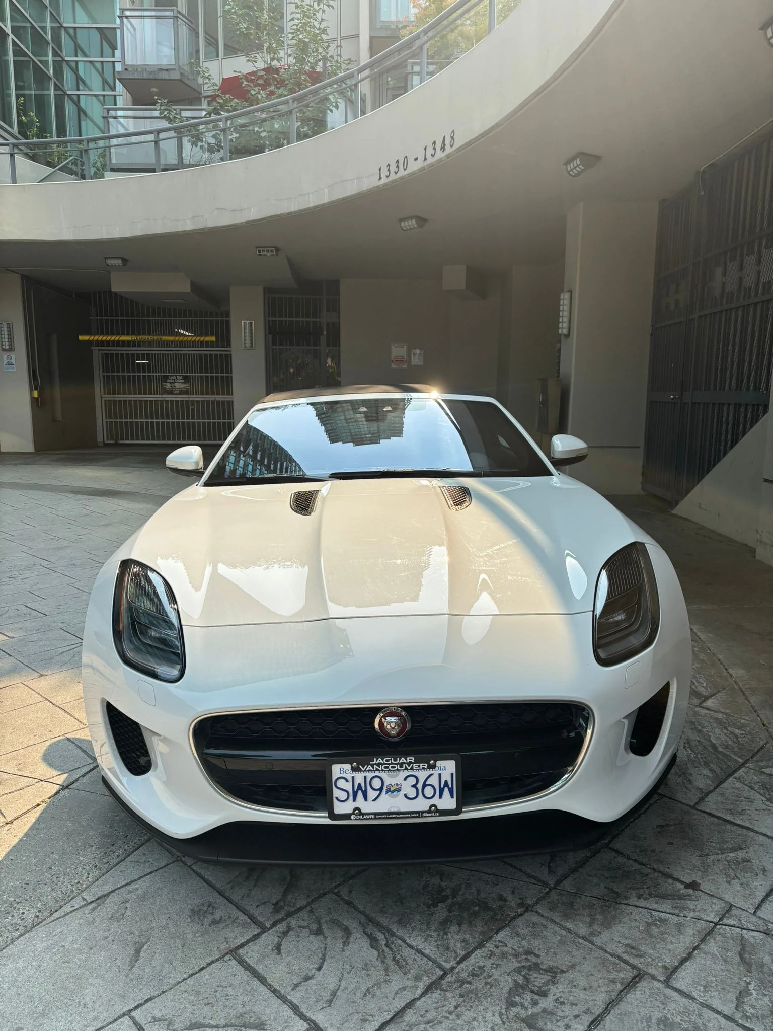Jaguar F-Type 3.0L CARFAX * * АВТО КРЕДИТ * *  - изображение 2