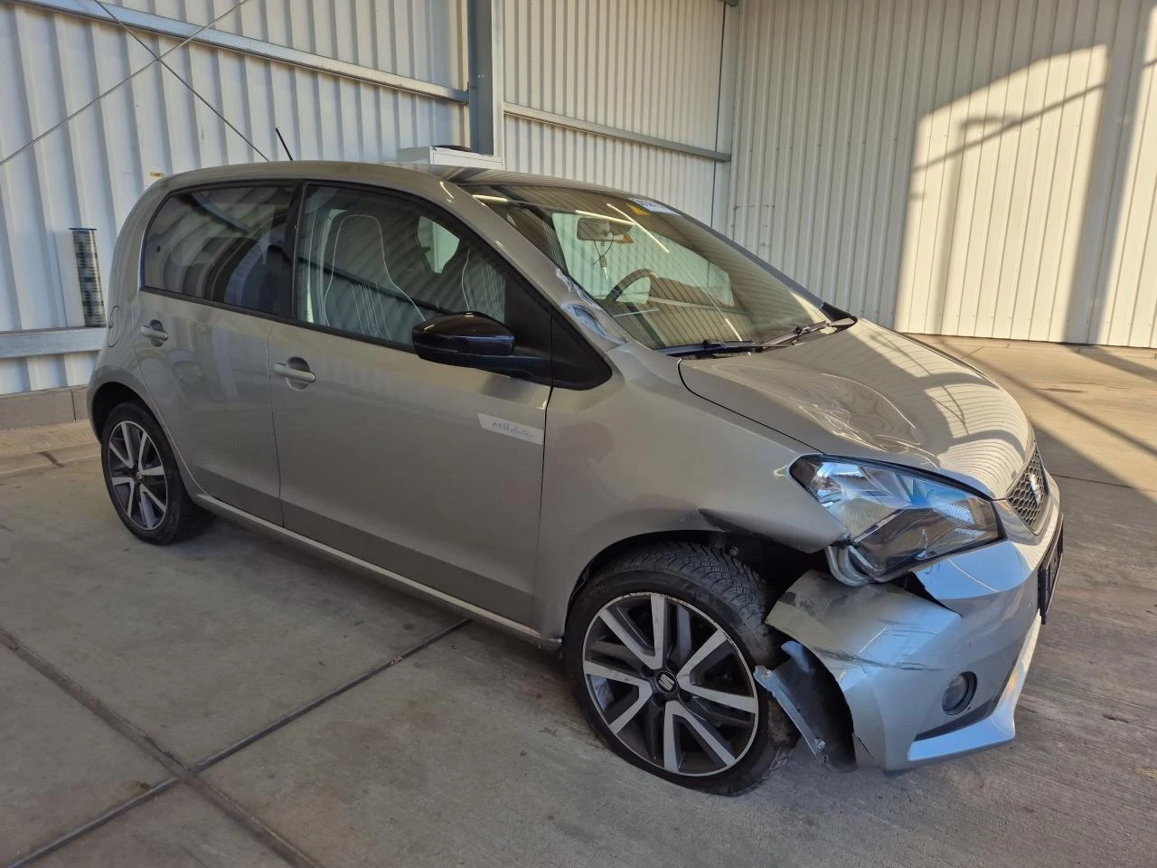 Seat Mii 36.8 kWh - изображение 4