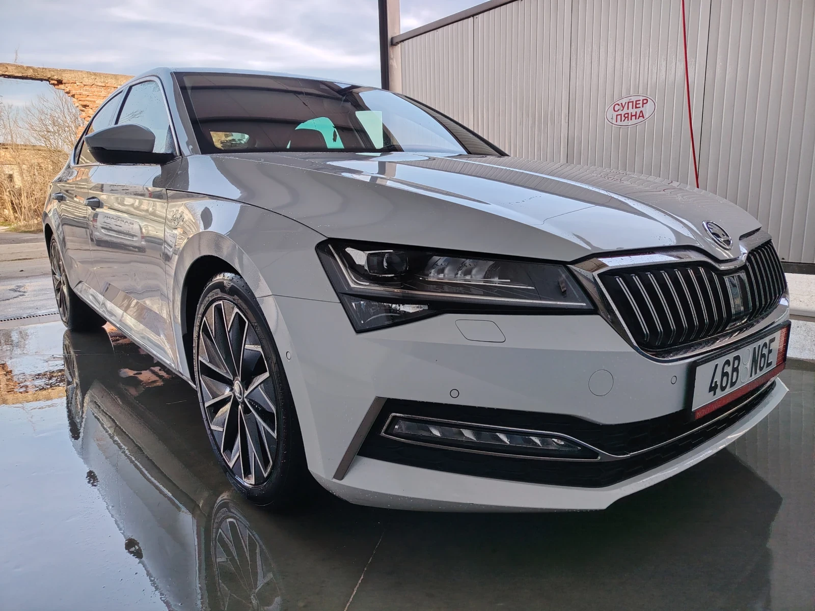 Skoda Superb, снимка 2 - Автомобили и джипове - 53816406