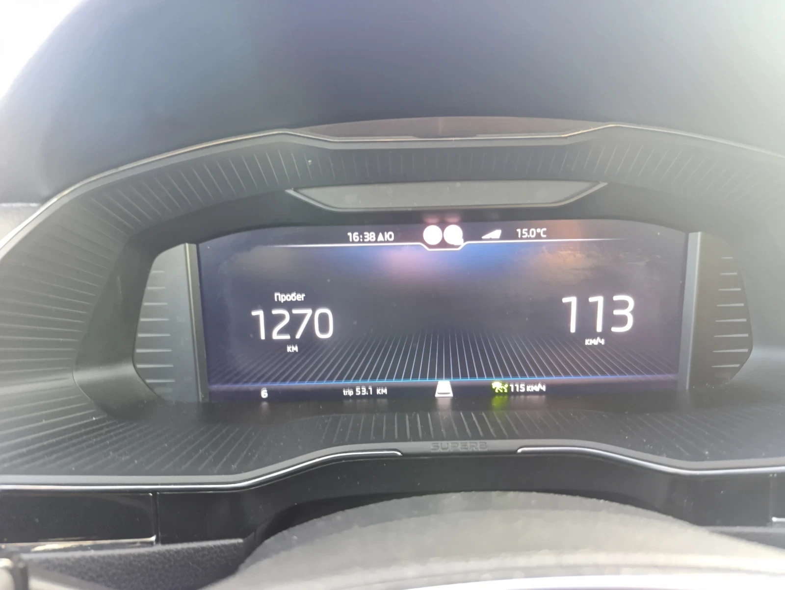 Skoda Superb, снимка 14 - Автомобили и джипове - 53816406