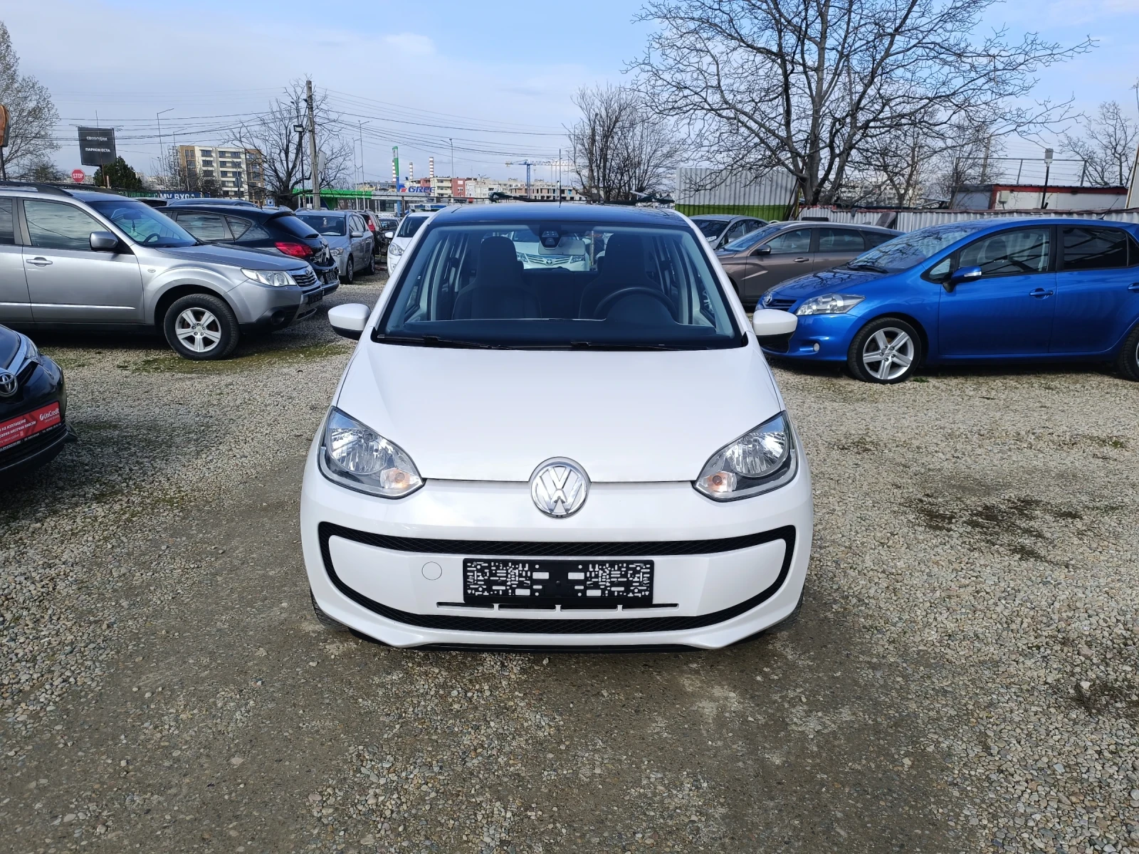 VW Up Фабричен Метан * Шибидах * Климатик * 5 врати, снимка 2 - Автомобили и джипове - 54044940