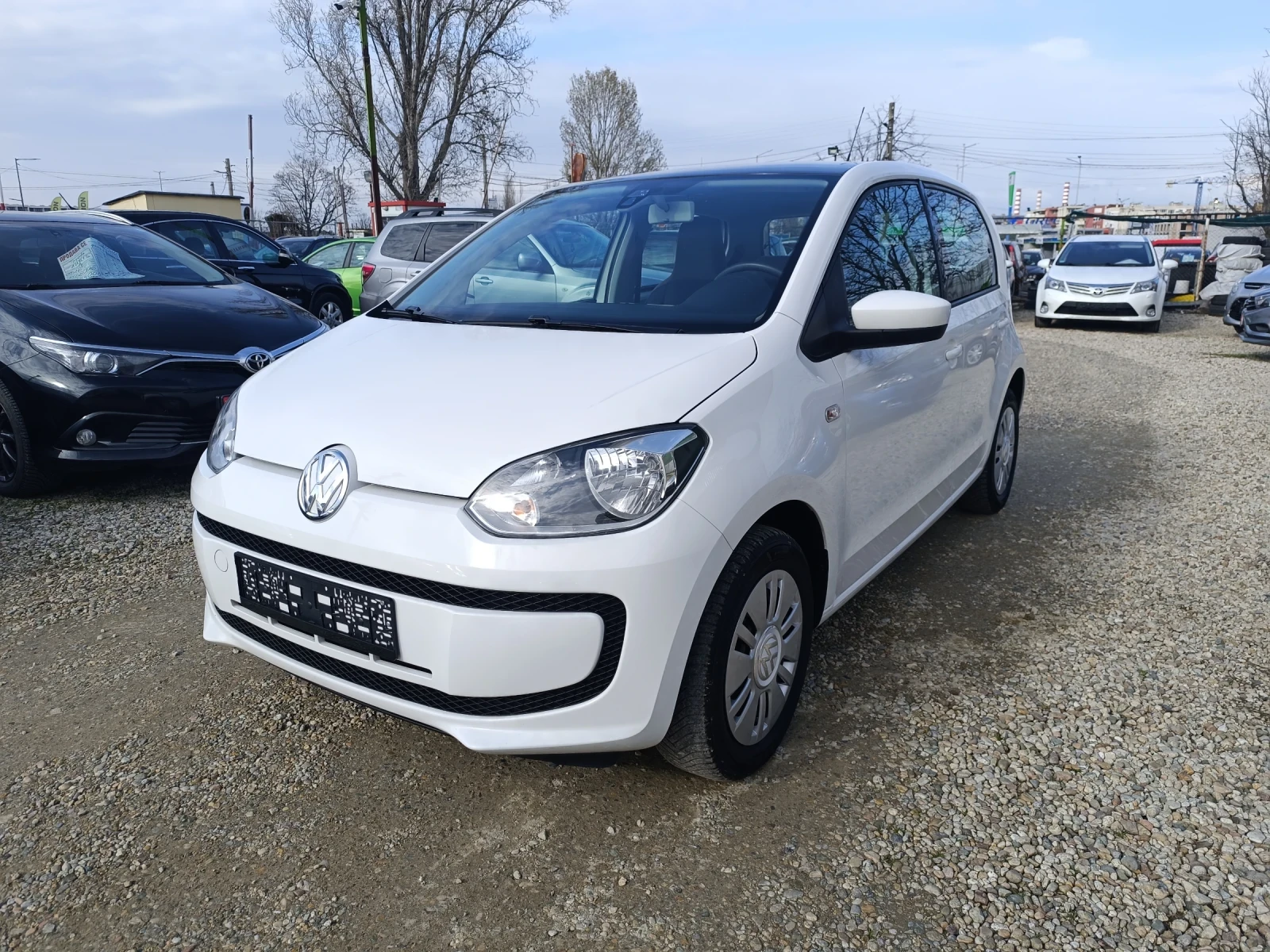 VW Up Фабричен Метан * Шибидах * Климатик * 5 врати, снимка 3 - Автомобили и джипове - 54044940