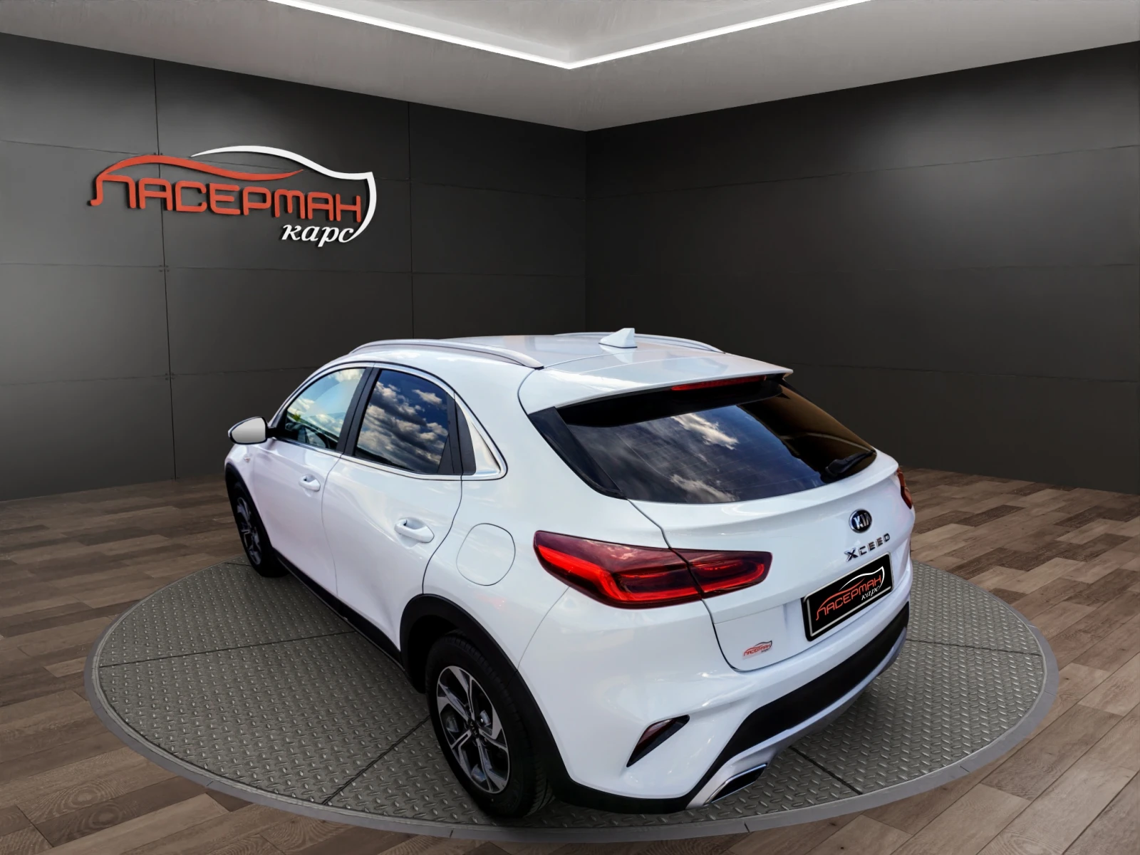 Kia XCeed 1.0T-GDI URBAN, снимка 4 - Автомобили и джипове - 54463342