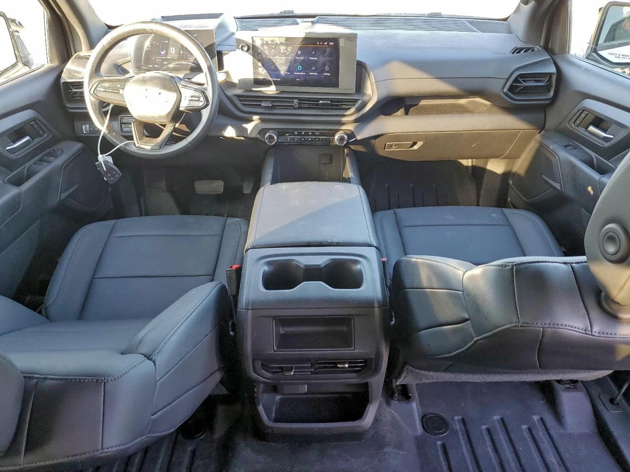 Chevrolet Silverado EV 3WT AWD, снимка 8 - Автомобили и джипове - 54469996