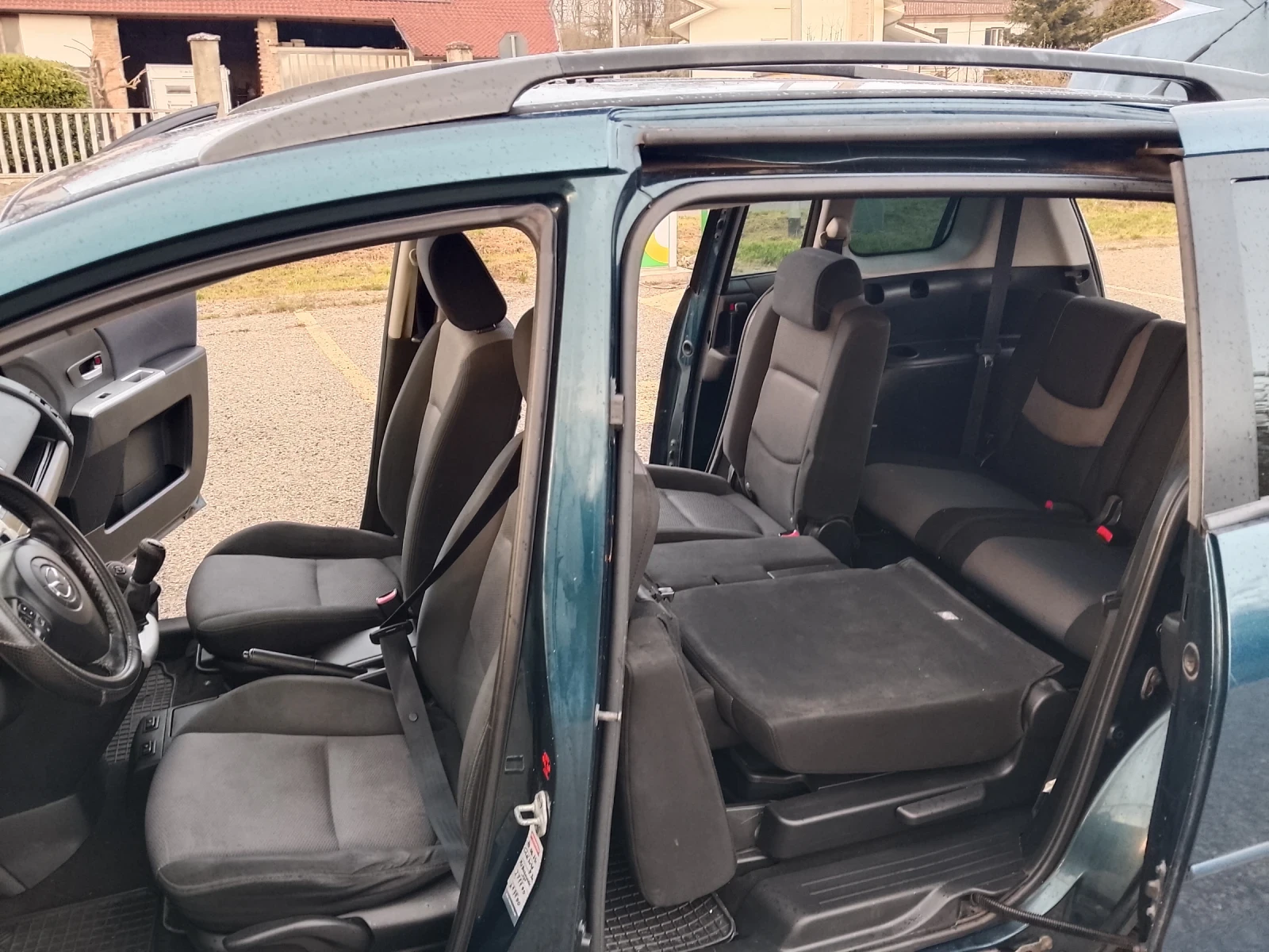 Mazda 5, снимка 6 - Автомобили и джипове - 54533247