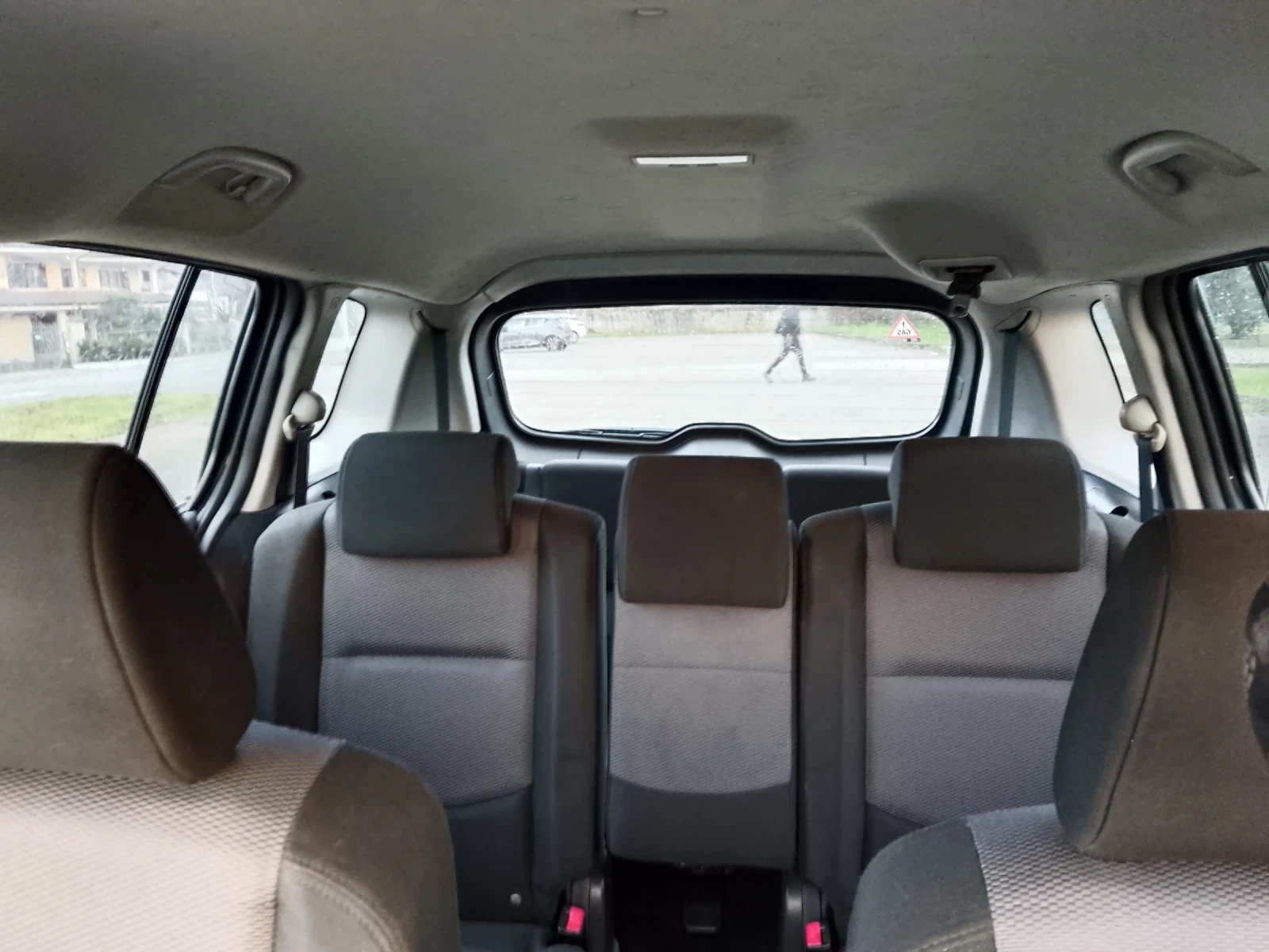 Mazda 5, снимка 12 - Автомобили и джипове - 54533247