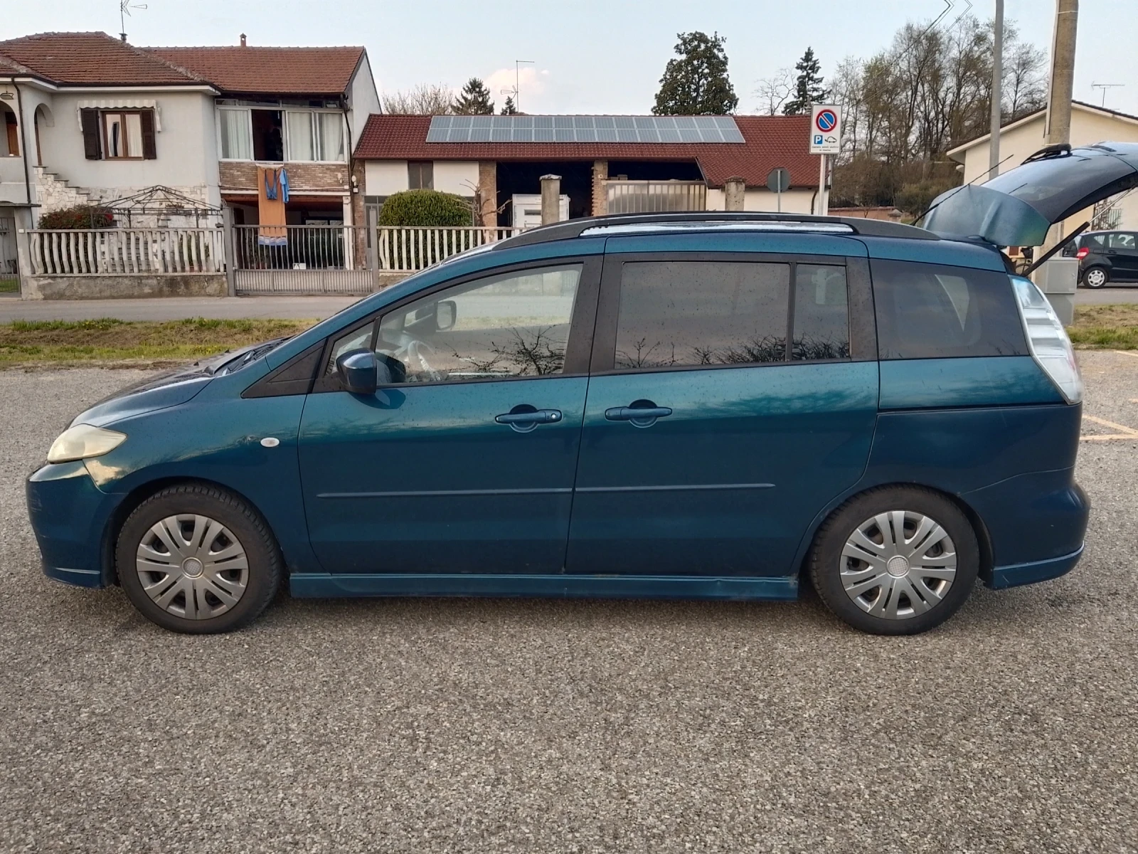 Mazda 5, снимка 16 - Автомобили и джипове - 54533247