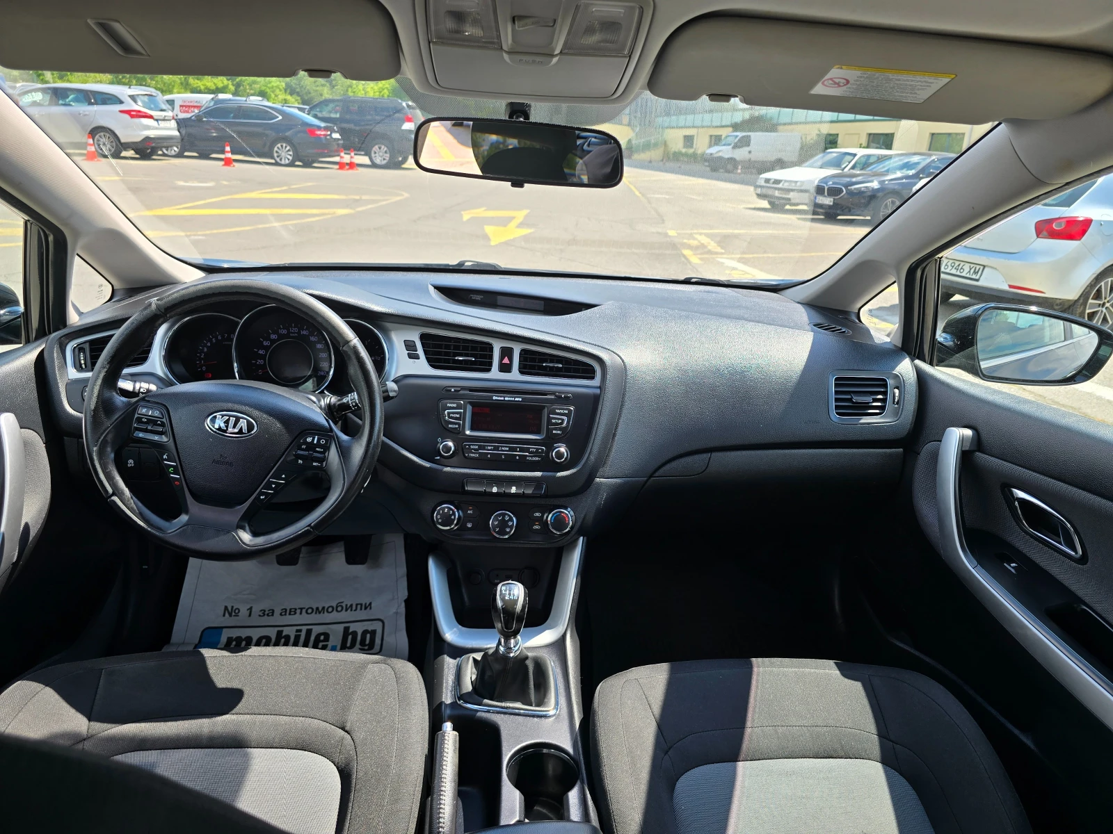 Kia Ceed 1.6 Швейцария, снимка 16 - Автомобили и джипове - 54658205
