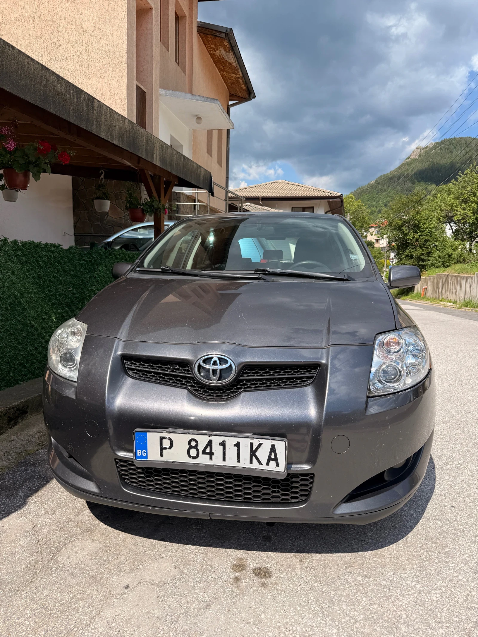 Toyota Auris, снимка 6 - Автомобили и джипове - 54810455
