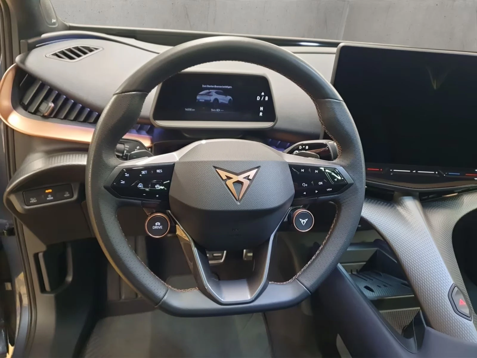Cupra Tavascan VZ/340HP/4DRIVE/PANO/CAM/HUD/MEMO/NAVI/H.PUMP/430q | Mobile.bg � ����������� 8