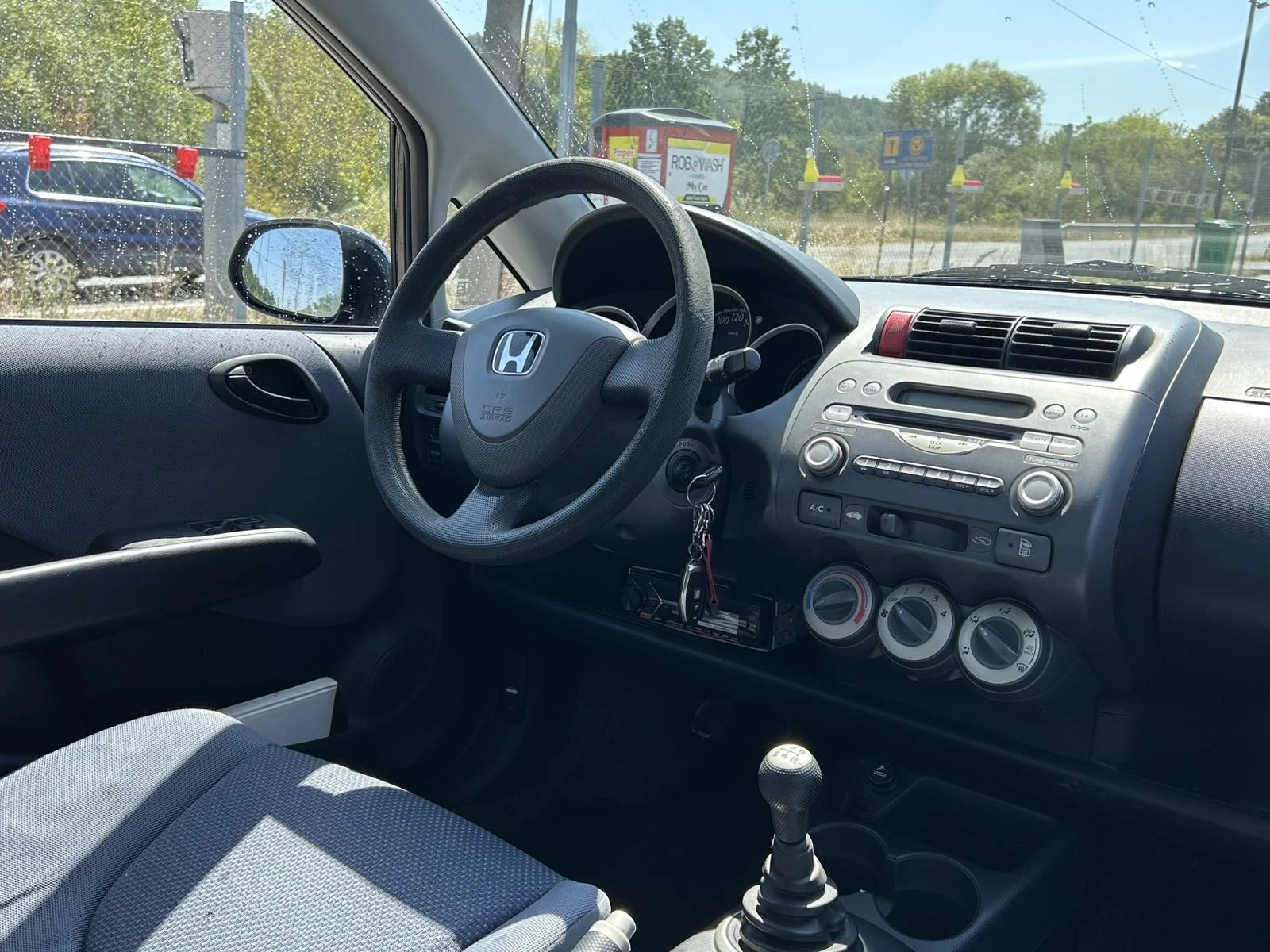 Honda Jazz 1.2, снимка 2 - Автомобили и джипове - 55553811