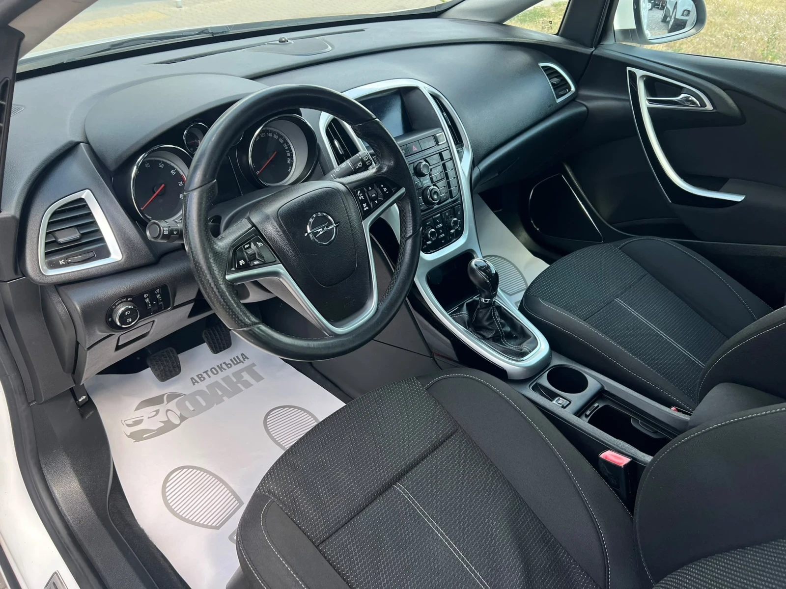 Opel Astra 1.6i, снимка 7 - Автомобили и джипове - 55577258