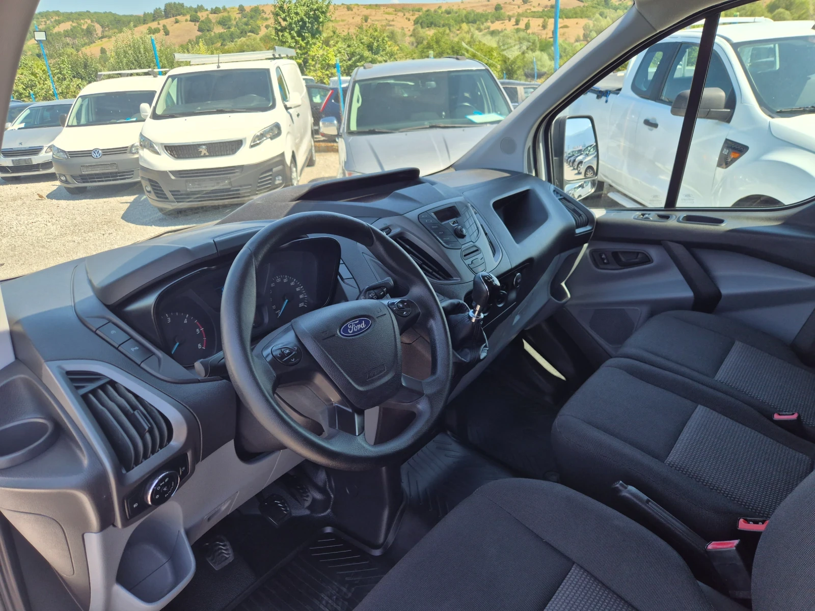 Ford Transit Custom 2.0 TDCI, снимка 9 - Автомобили и джипове - 55691559