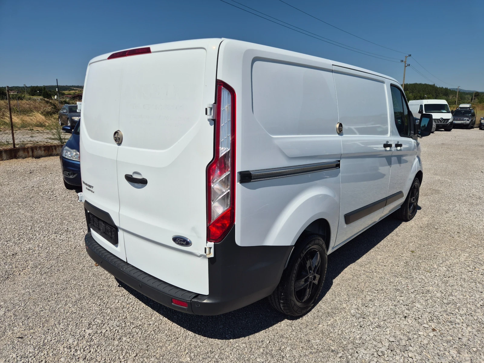 Ford Transit Custom 2.0 TDCI, снимка 4 - Автомобили и джипове - 55691559
