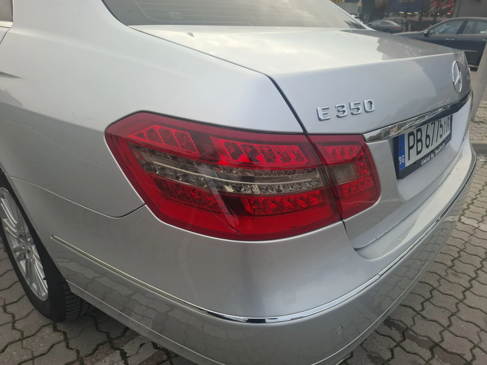 Mercedes-Benz E 350, снимка 9 - Автомобили и джипове - 55826080