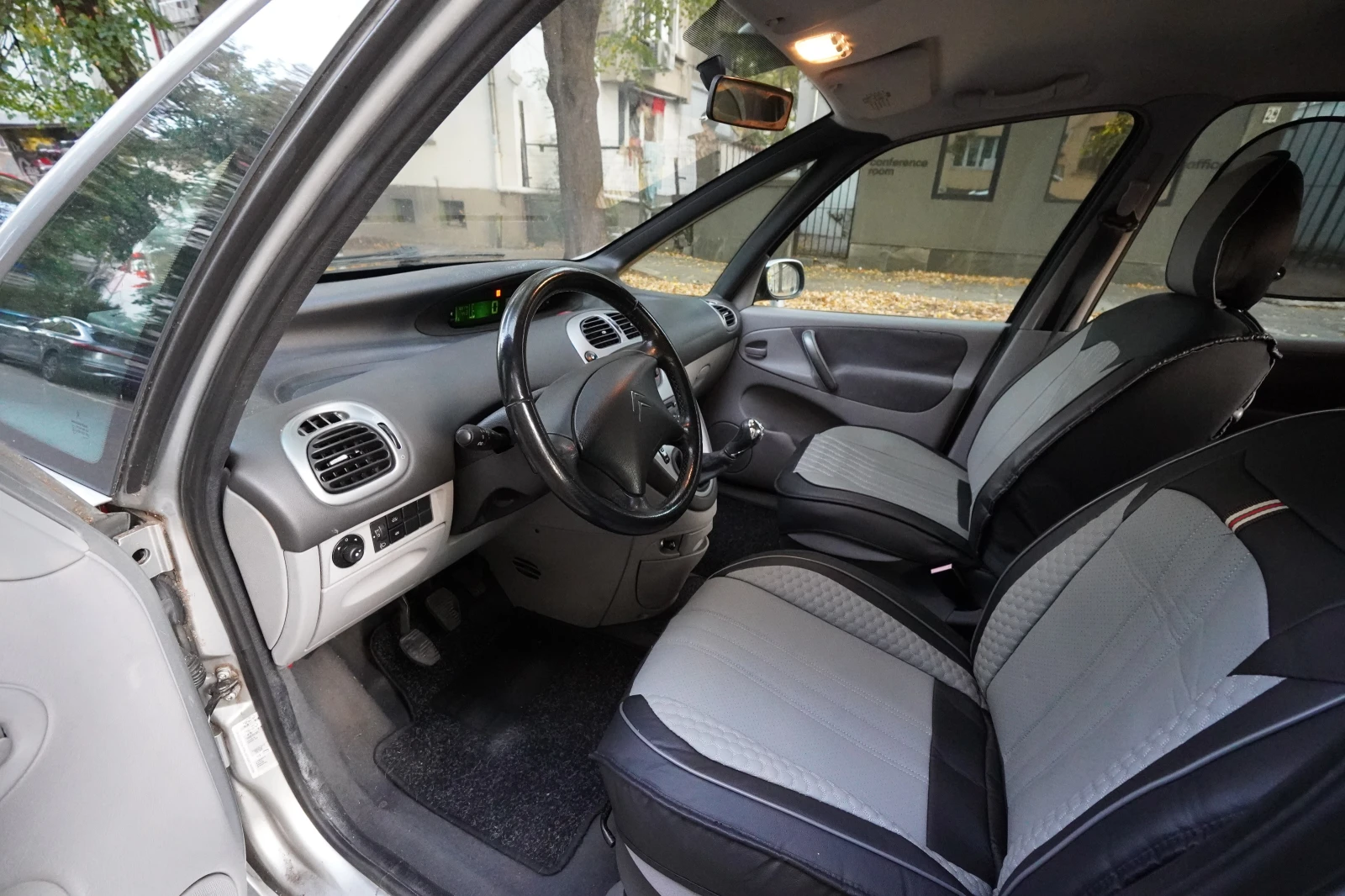 Citroen Xsara picasso, снимка 5 - Автомобили и джипове - 56586288