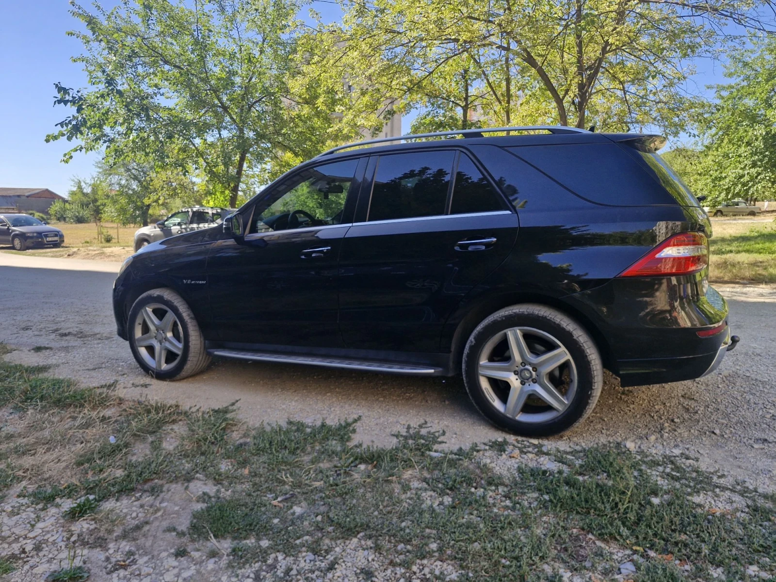 Mercedes-Benz ML 550 4MATIK, снимка 2 - Автомобили и джипове - 56619035