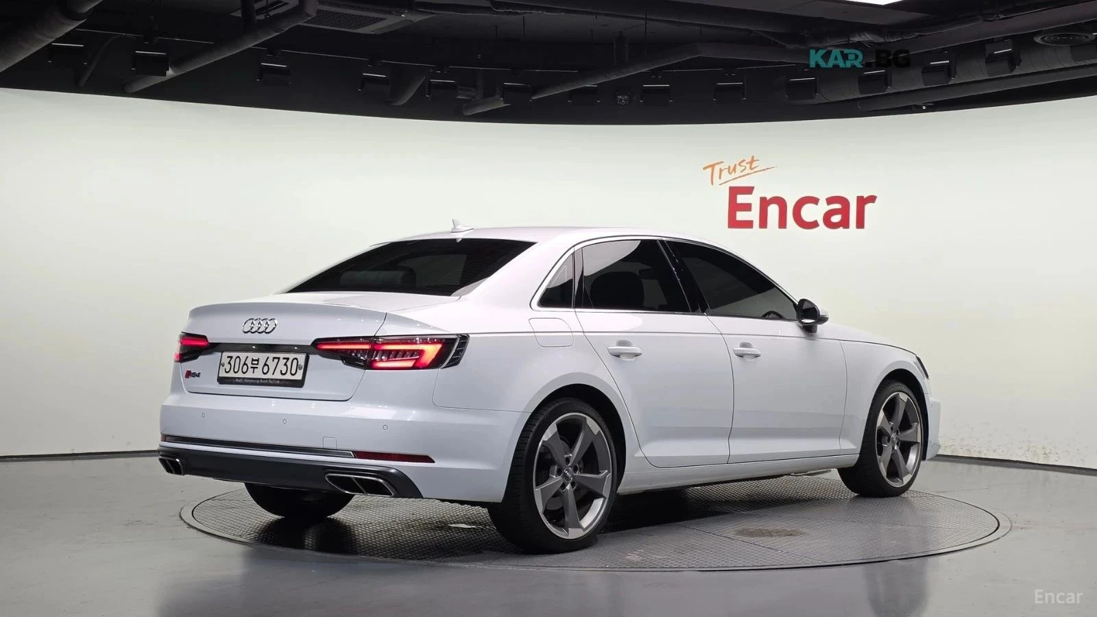 Audi A4, снимка 2 - Автомобили и джипове - 56736916