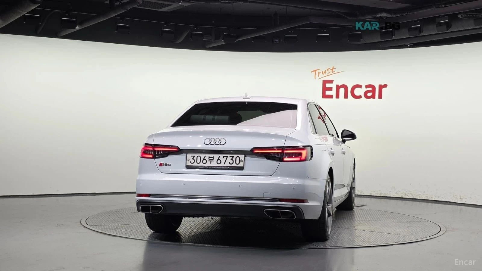 Audi A4, снимка 4 - Автомобили и джипове - 56736916