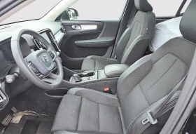 Volvo XC40 2.0 T5 Momentum 4X4, снимка 7