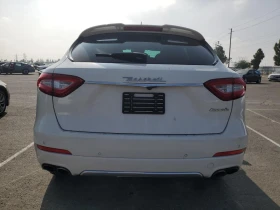 Maserati Levante Sport* 360* Distronic* Pano* Keyless* , снимка 6