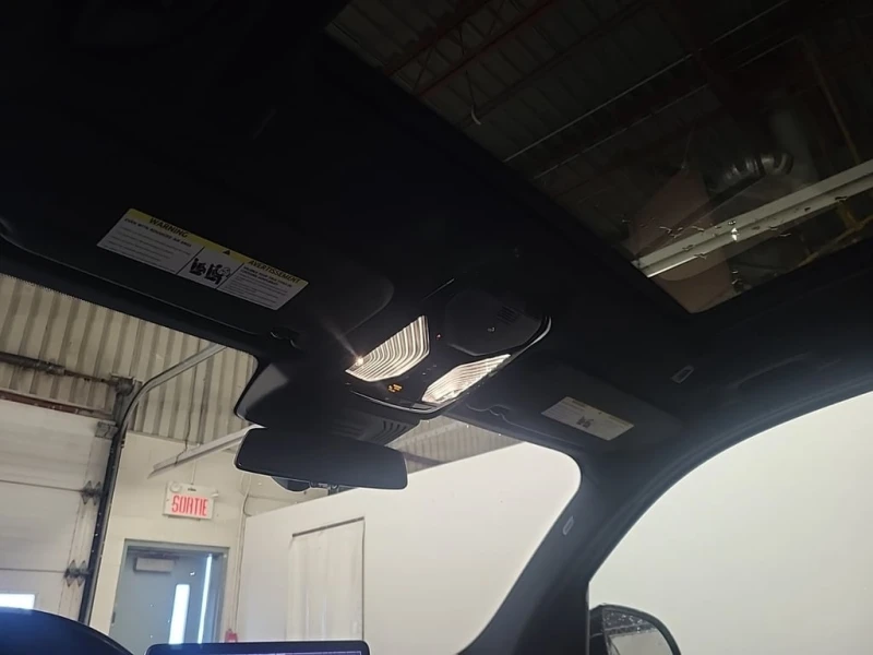 BMW X3 XDRIVE30I * CARFAX * ПОДГРЕВИ* ШИБИДАХ, снимка 13 - Автомобили и джипове - 53322944