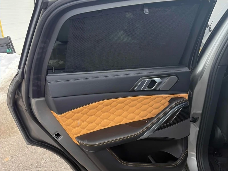 BMW X6 * Competition * CARFAX * ДИСТРОНИК* ПАНОРАМА* , снимка 15 - Автомобили и джипове - 53459696