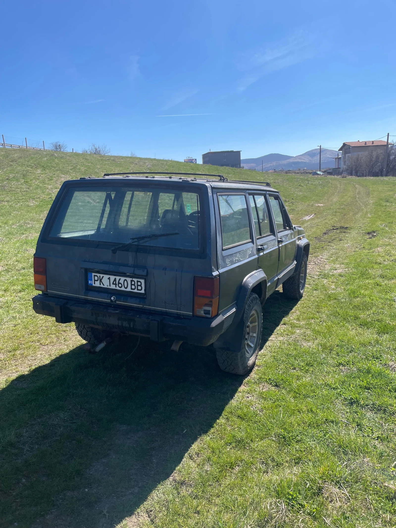 Jeep Cherokee  - изображение 4