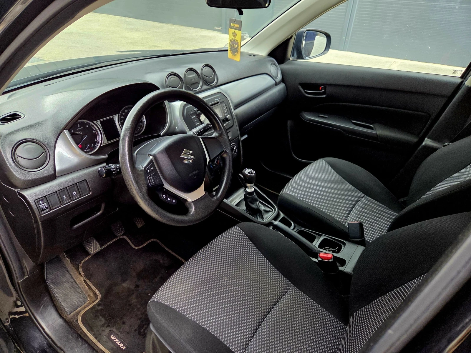 Suzuki Vitara  - изображение 6