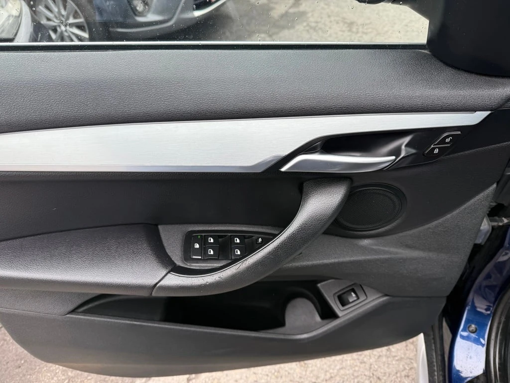 BMW X1 * xDrive28i AWD SPORT R.CAM PANO ROOF * CARFAX *  | Mobile.bg   8