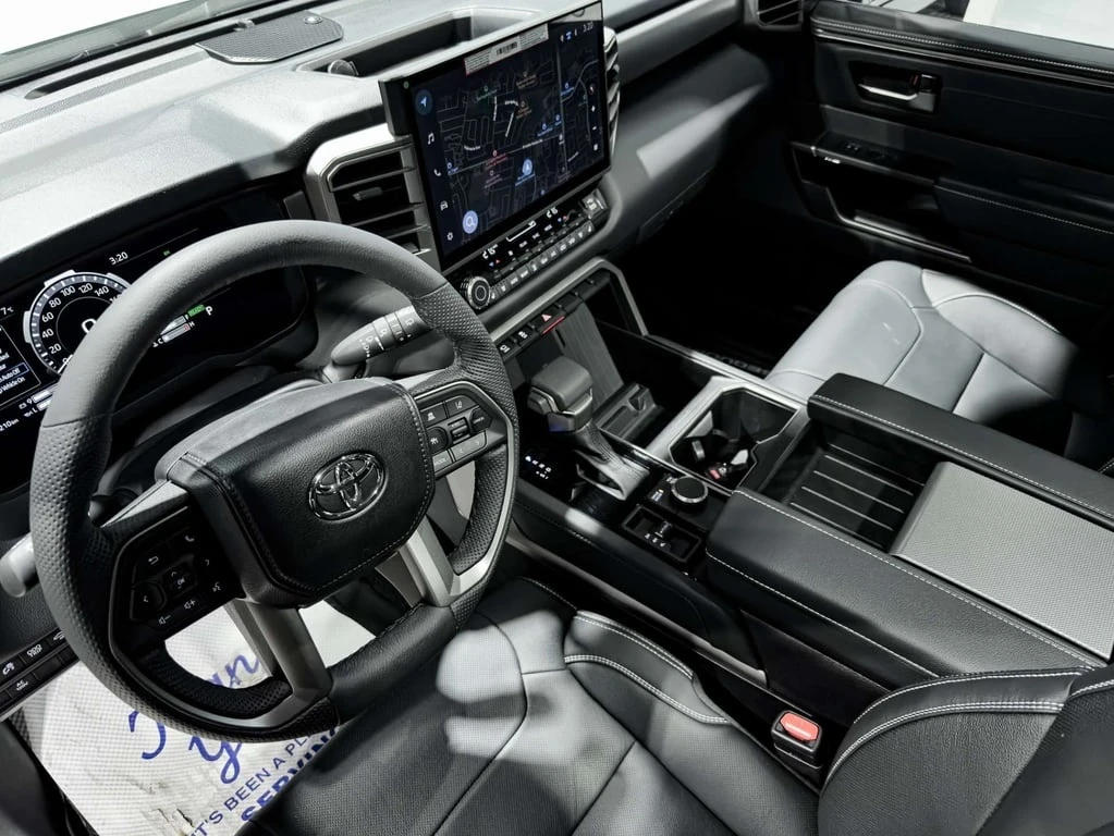 Toyota Sequoia Limited NightShade 85 Series  CARFAX | Mobile.bg � ����������� 8