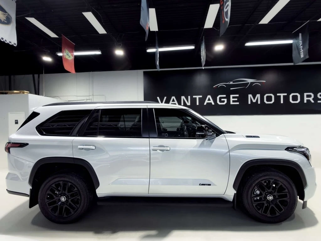 Toyota Sequoia Limited NightShade 85 Series  CARFAX | Mobile.bg � ����������� 3