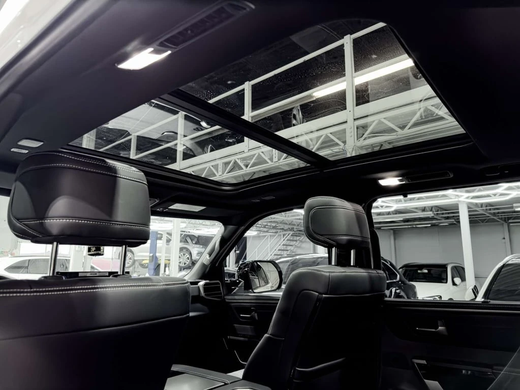 Toyota Sequoia Limited NightShade 85 Series  CARFAX | Mobile.bg � ����������� 9