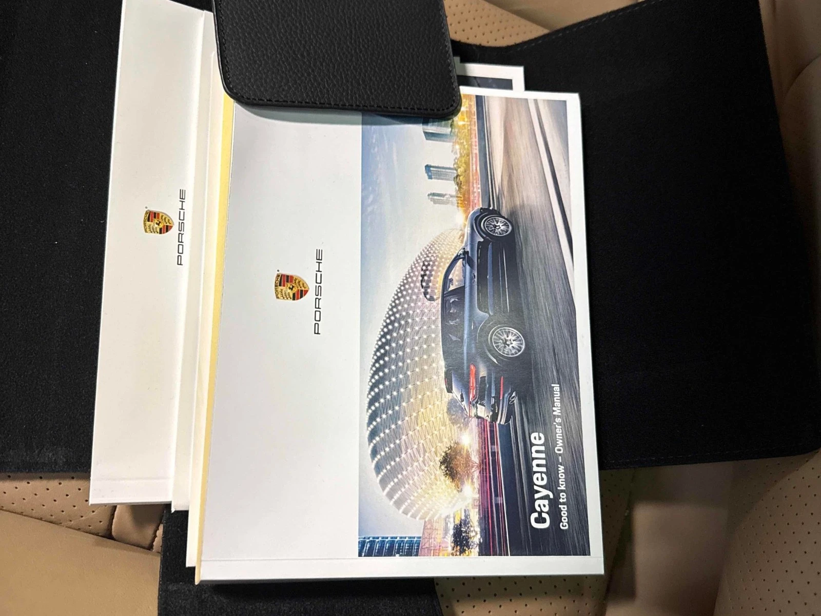 Porsche Cayenne * PANO * ТОП Сервизна ист.* АвтоКредит* ЦЕНА ДО БГ, снимка 12 - Автомобили и джипове - 54134322