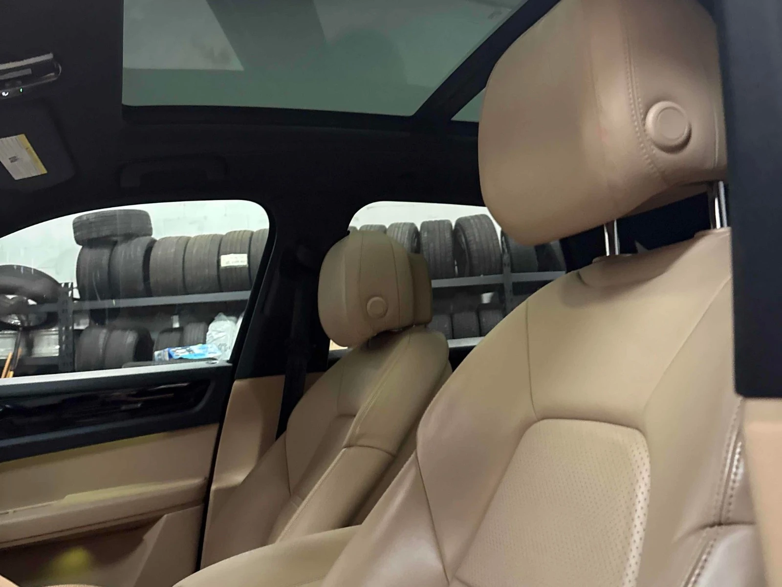 Porsche Cayenne * PANO * ТОП Сервизна ист.* АвтоКредит* ЦЕНА ДО БГ, снимка 11 - Автомобили и джипове - 54134322